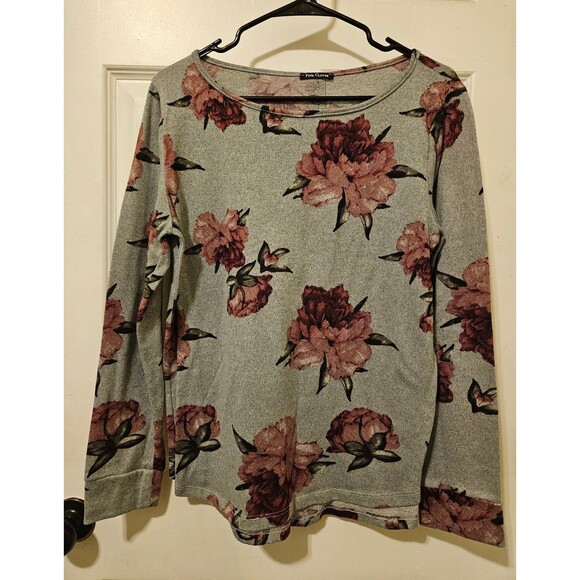 Pink Clover Sweater Size Large Grey and Pink Floral Very Soft - Picture 1 of 6